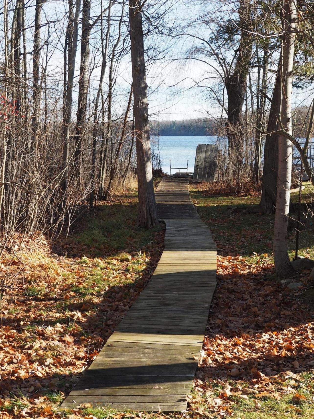 The Green Lake Getaway - Shared Lake Access! Interlochen Kültér fotó
